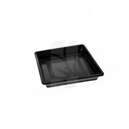 Plato Cuadrado negro de 20 x 20 cm.