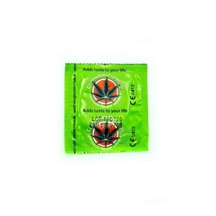 Cannabis Premium Condom in Green by Cannadom 🌱