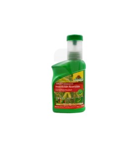 Insecticida Acaricida Concentrado 250 ml. Spruzit