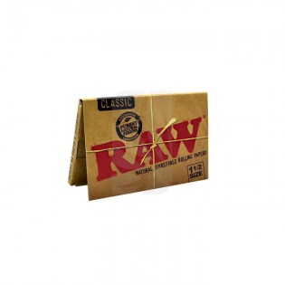 RAW Classic 1 1/2 Rolling Papers ✨