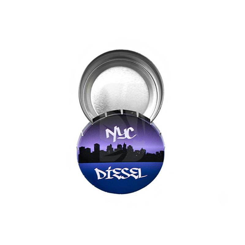 Click Clack Tin 5.5 cm – NYC Diesel Click Clack Tin 5.5 cm – NYC Diesel