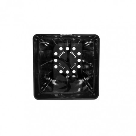 Maceta cuadrada negra 11 L. 22x22x26 cm.