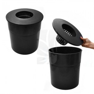 macetas de rejilla y cubo