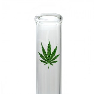 Bong de Cristal en Caja con un ahoja de marihuana