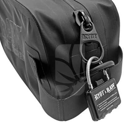 RAW Odor-Proof Dopp Kit Wallet