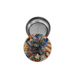 55 mm Ronin & Geisha Click Clack metal box.