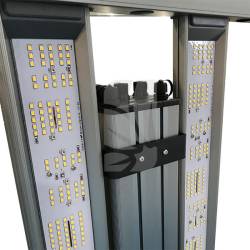 LED lighting for indoor crops. Expert 720W luminaire